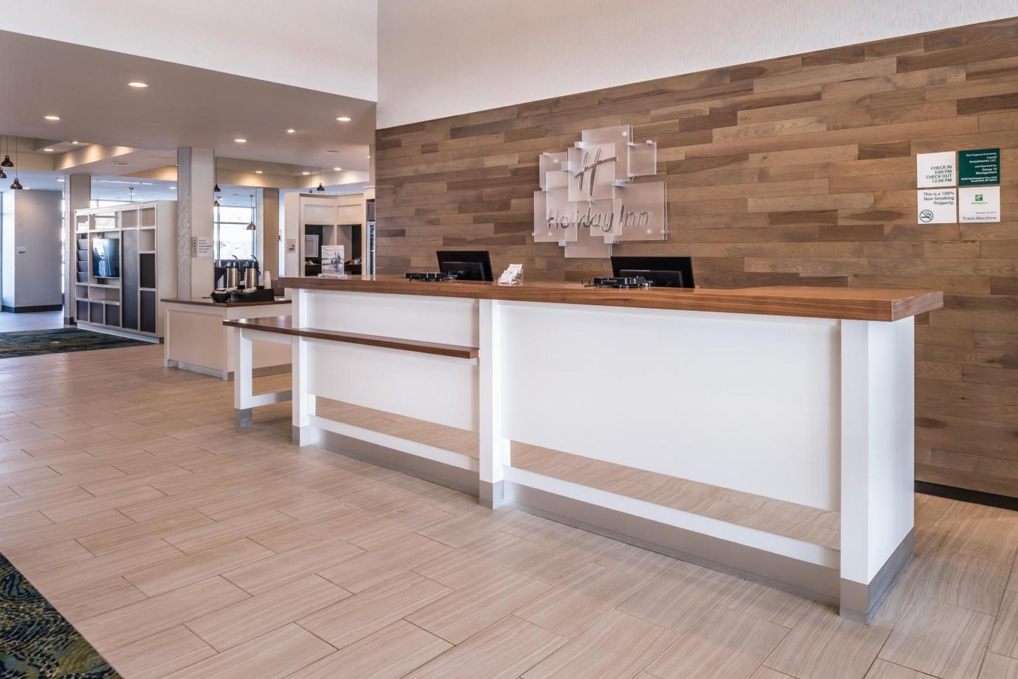 Holiday Inn Detroit Northwest - Livonia By Ihg Exterior foto