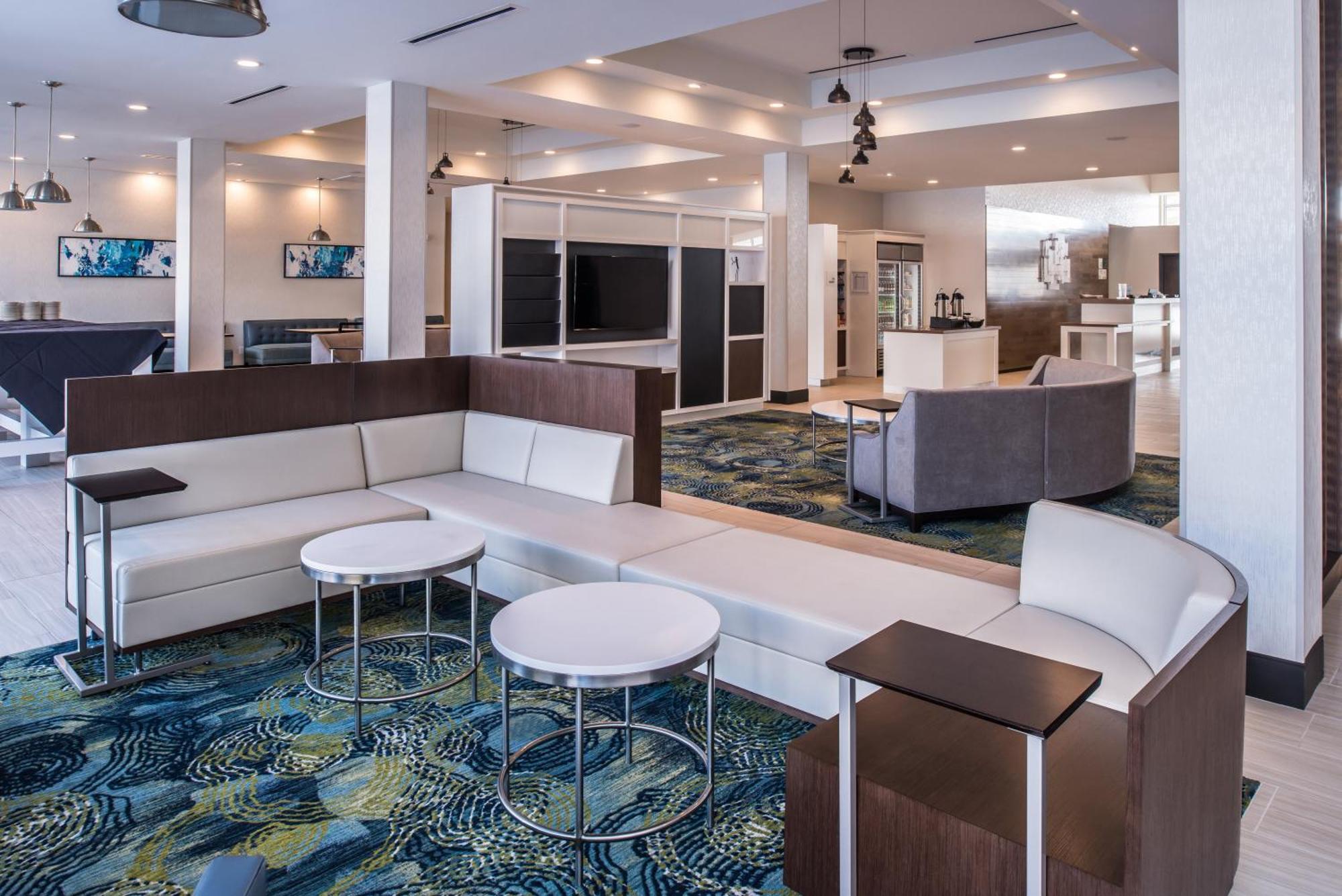 Holiday Inn Detroit Northwest - Livonia By Ihg Exterior foto