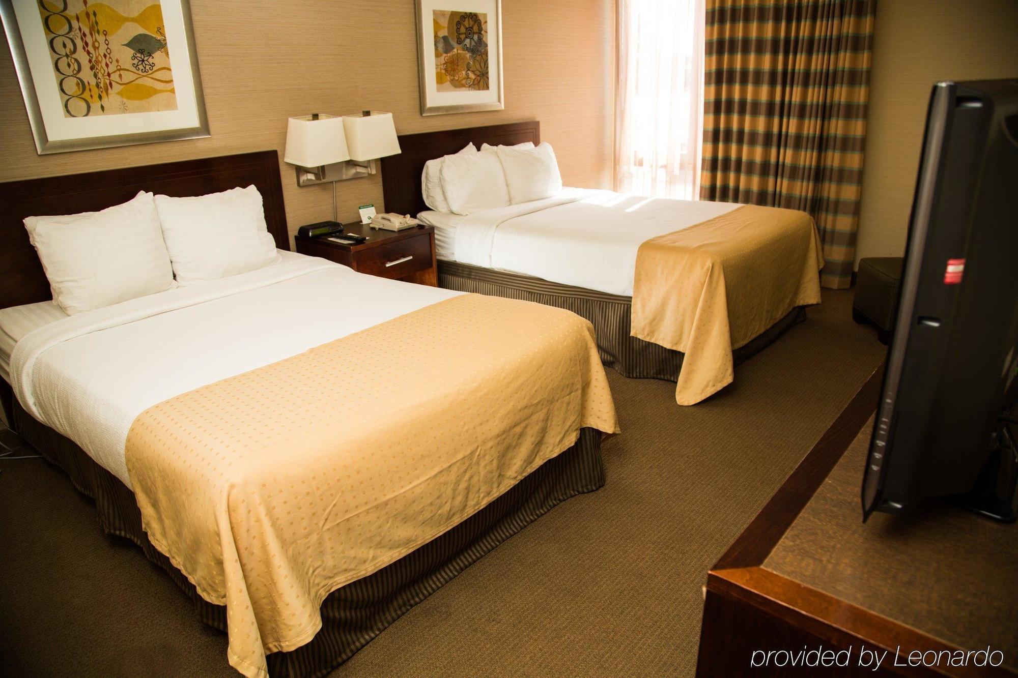 Holiday Inn Detroit Northwest - Livonia By Ihg Exterior foto
